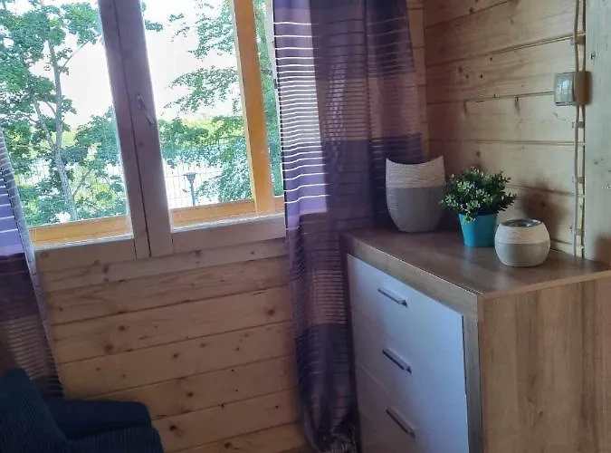 Letniskowy Na Kaszubach Frydrychowo Jezioro Mausz 別荘 Klodno (Pomerania)